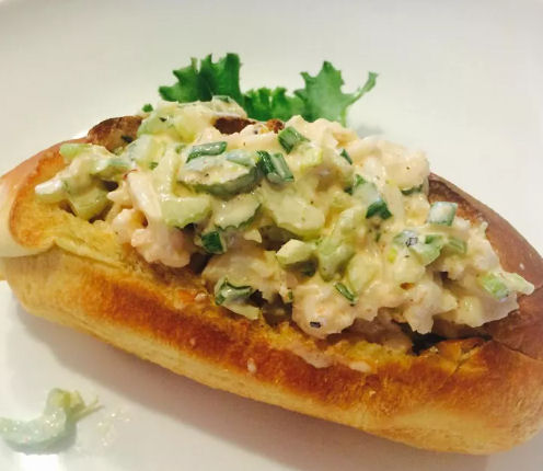 Classic Lobster Roll - QuickieSubs.com